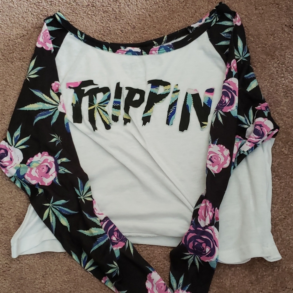 Cropped Long Sleeve Shirt